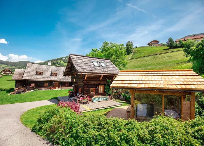 Homes In 47 Gospodarstwo wiejskie